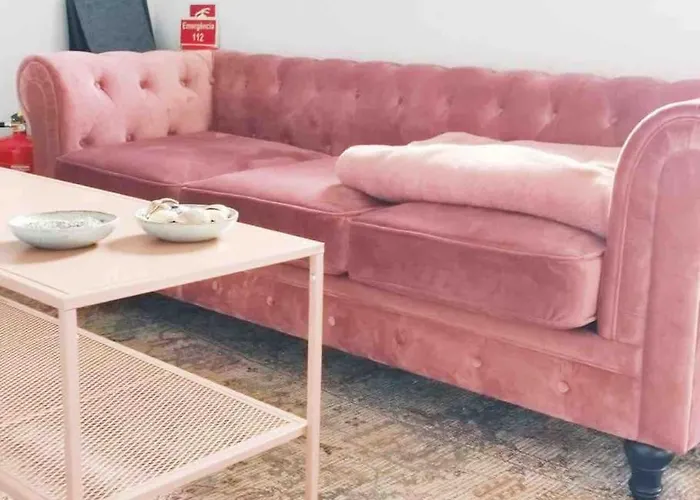 Townhouse Near Lighthouse & Big Waves アパート ナザレ